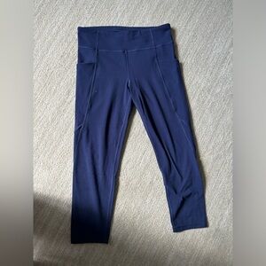 Girls Athleta Capris with pockets